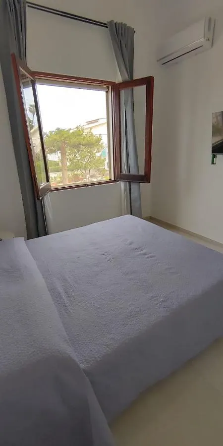Villa Rita Apartament & Rooms Fontane Bianche Accommodatie bij particulieren
